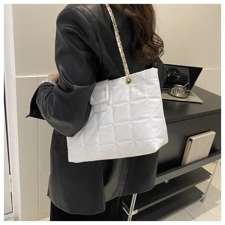 Women Shoulder Bags New Trendy Chic Chanel-style Rhombus Chain Bag - Little Addiction